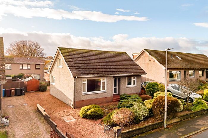 2 Bedroom Detached Bungalow For Sale In Ceres Crescent, Broughty Ferry, DD5