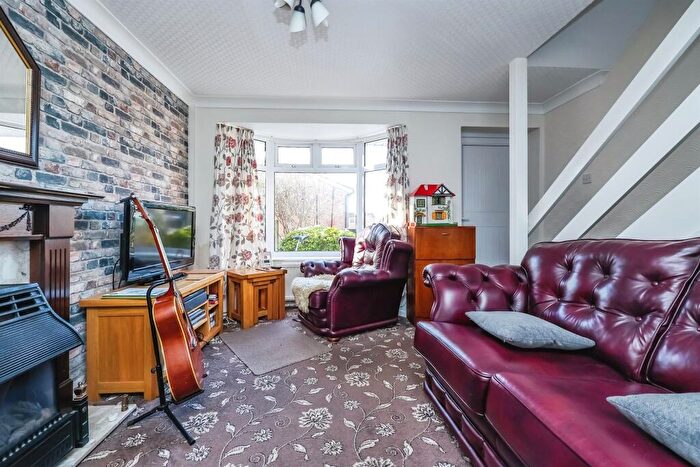 2 Bedroom Semi-Detached House For Sale In Chestnut Road, Langley Mill, Nottingham, NG16