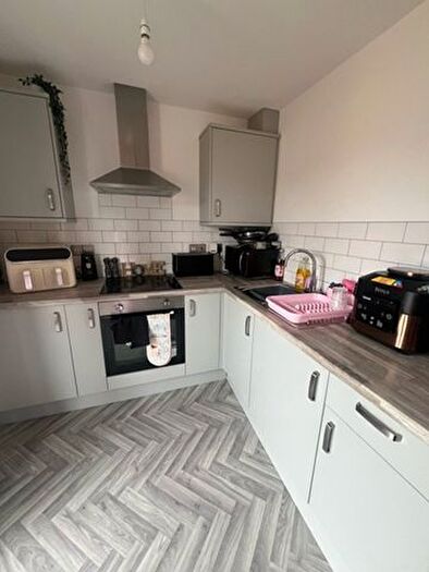 1 Bedroom Flat To Rent In Parade, Exmouth, EX8