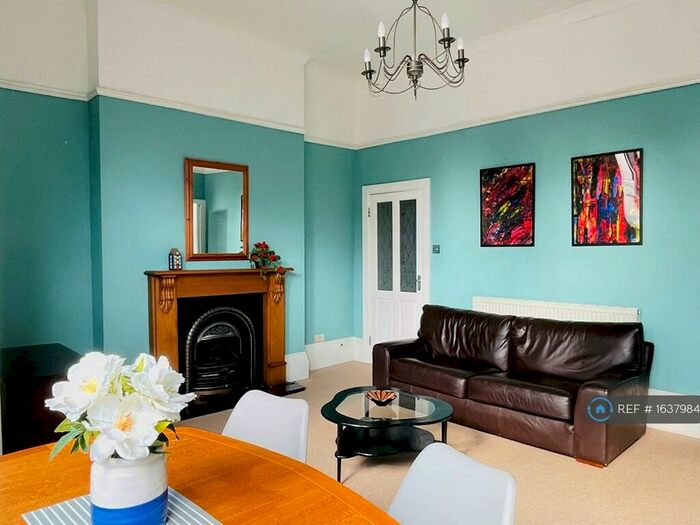 2 Bedroom Flat To Rent In Chertsey Road, Bristol, BS6