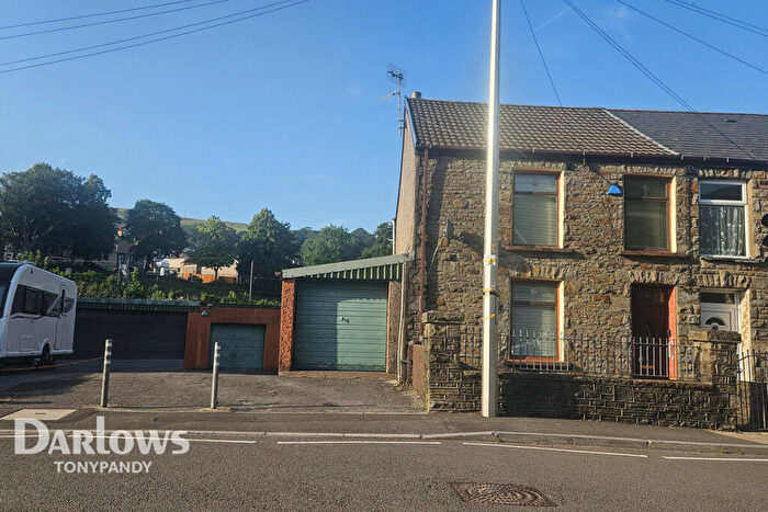 3 Bedroom End Of Terrace House For Sale In Eirw Road, Porth, CF39