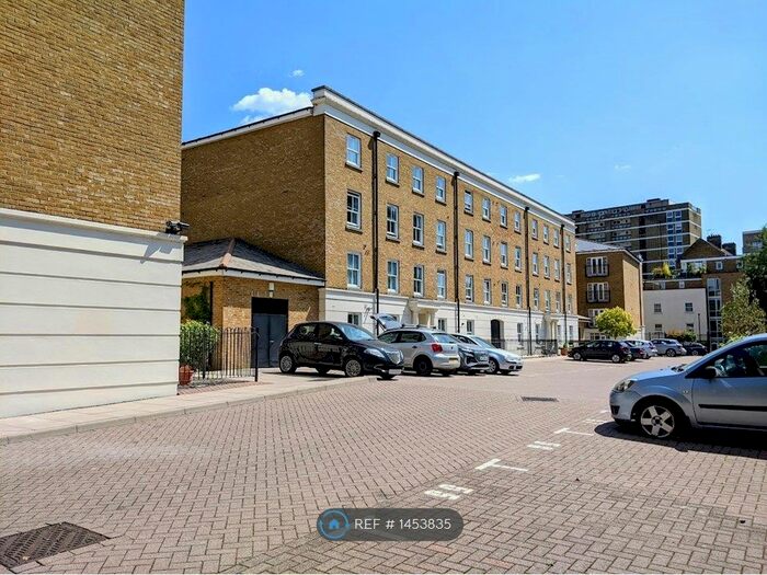 1 Bedroom Flat To Rent In Bentham House, London, SE1