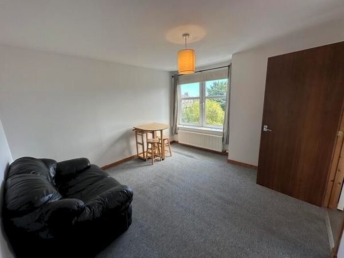 1 Bedroom Flat To Rent In Claremont Street, Aberdeen, AB10