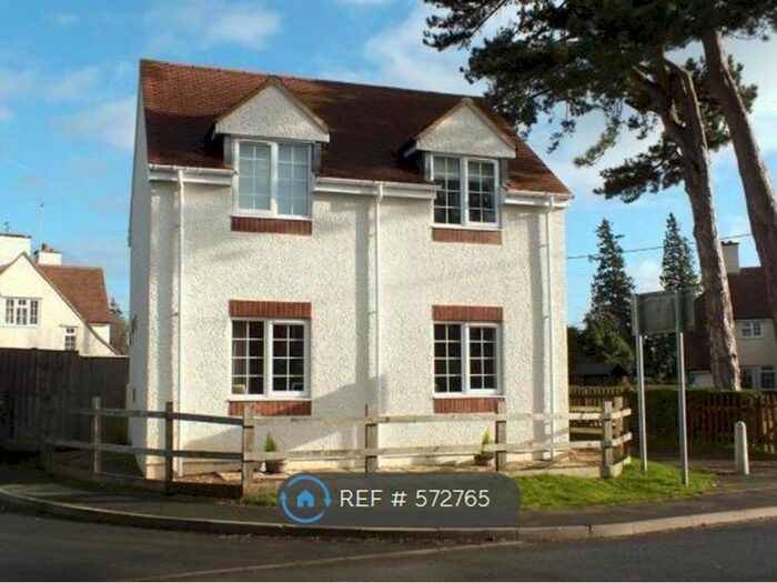 2 Bedroom Detached House To Rent In Highworth Road, Shrivenham, Swindon, SN6