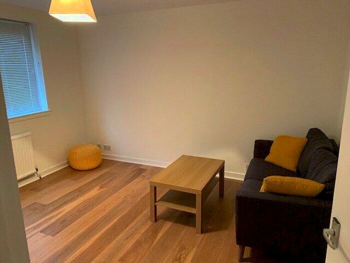 1 Bedroom Flat To Rent In Liddesdale Place, Edinburgh, EH3