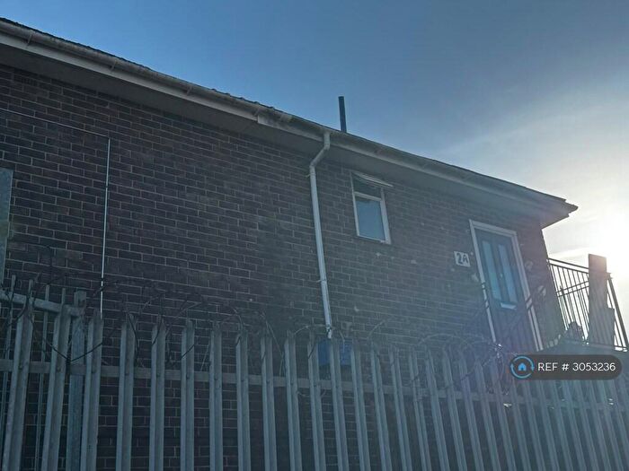 3 Bedroom Flat To Rent In Ridgeway Road, Sheffield, S12