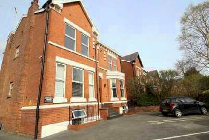 2 Bedroom Flat To Rent In Lyndhurst Court, Whitelow Road, Chorlton Green, M21