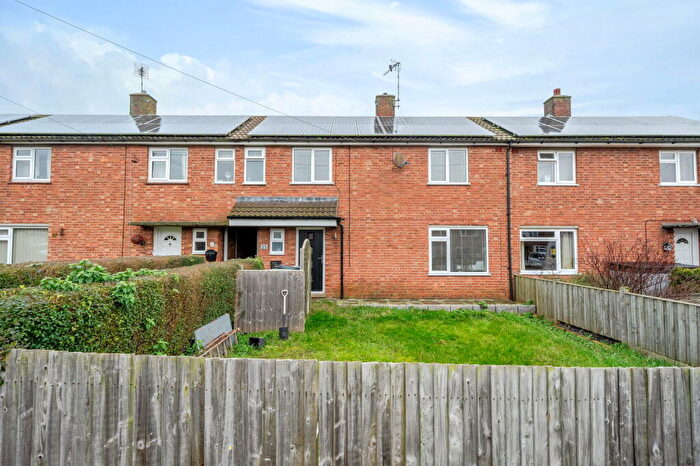 3 Bedroom Terraced House For Sale In Beech Road, Oakham, LE15