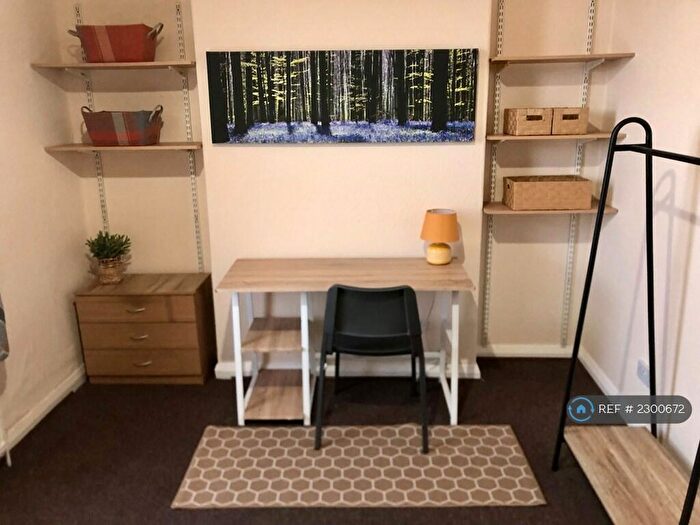 3 Bedroom Flat To Rent In Plungington Road, Preston, PR1