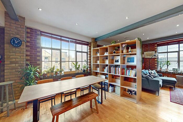 1 Bedroom Apartment To Rent In Chocolate Studios, N1