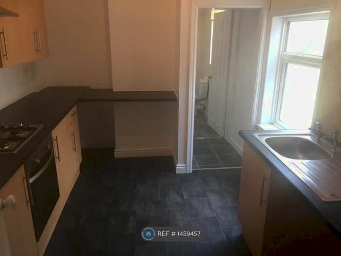 1 Bedroom Flat To Rent In Jasper Street, Stoke-On-Trent, ST1