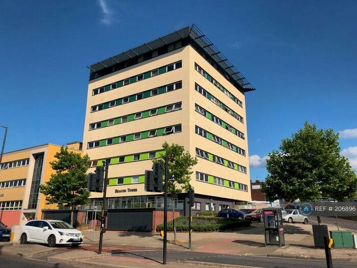 2 Bedroom Flat To Rent In Fishponds Road, Bristol, BS16