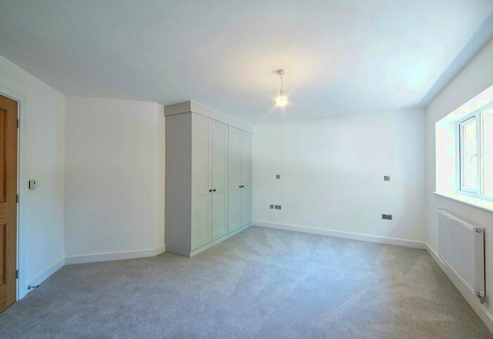 3 Bedroom Cottage For Sale In The Sanctuary, Last Drop Village, Bromley Cross, Bolton, BL7