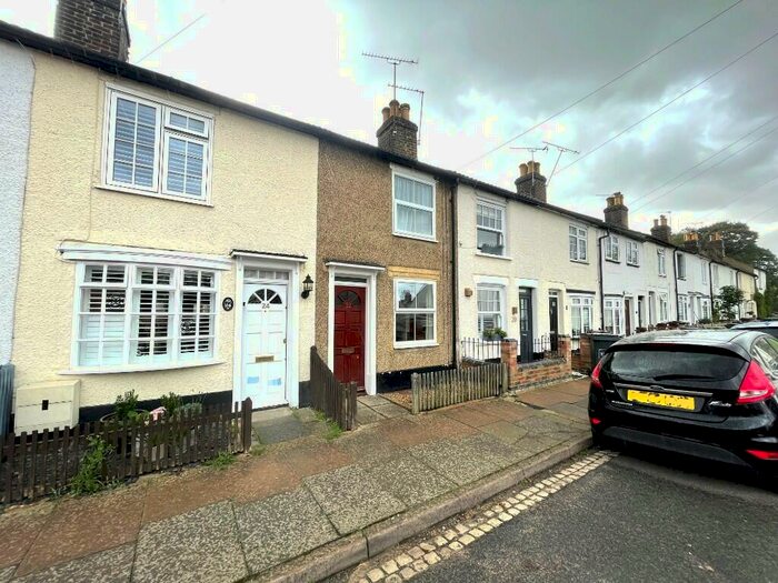 2 Bedroom Terraced House To Rent In Boundary Road, St. Albans, Hertfordshire, AL1