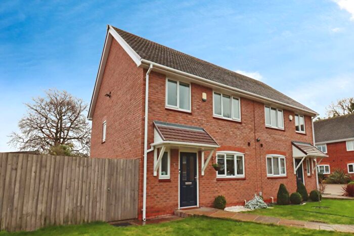 3 Bedroom Semi-Detached House For Sale In Church View Court, Bromborough, CH62