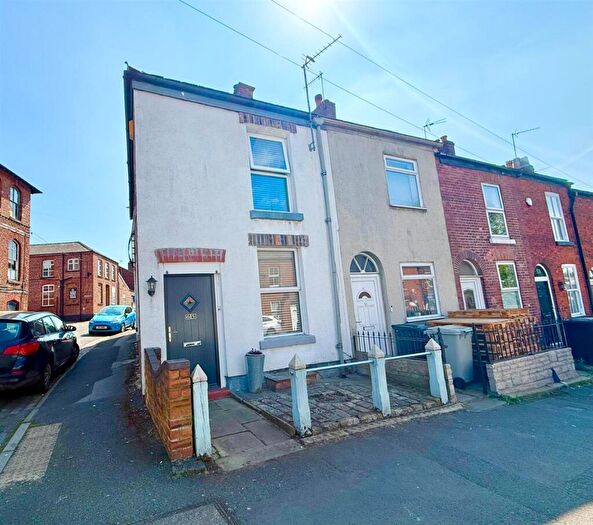 2 Bedroom End Of Terrace House For Sale In Brook Street, Macclesfield, SK11