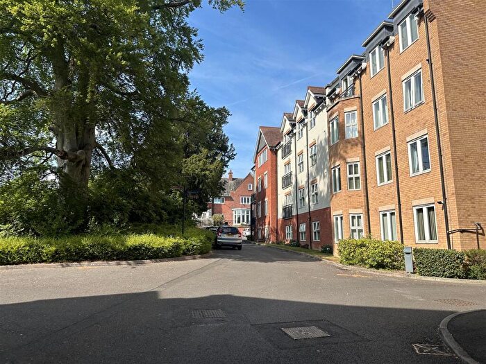 1 Bedroom Flat For Sale In Flat, Hermitage Court, Honeywell Close, LE2