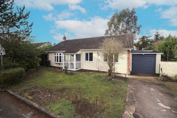 3 Bedroom Detached Bungalow For Sale In Maple Close, Yaxley, Eye, IP23