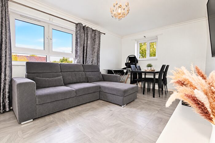 1 Bedroom Flat To Rent In Lonsdale Avenue, London, London, E6