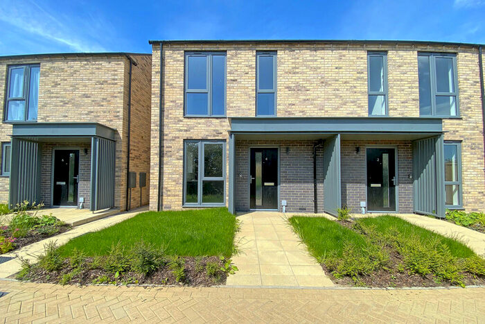 3 Bedroom Semi-Detached House To Rent In Fewston Drive, Harrogate, HG3