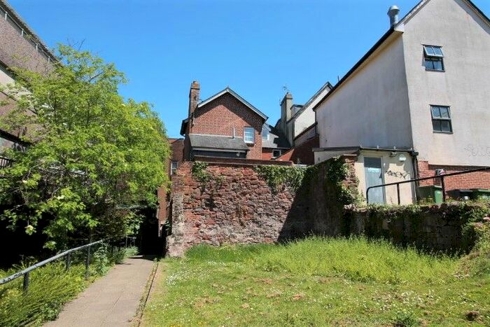 2 Bedroom End Of Terrace House To Rent In North Street, Exeter, EX4