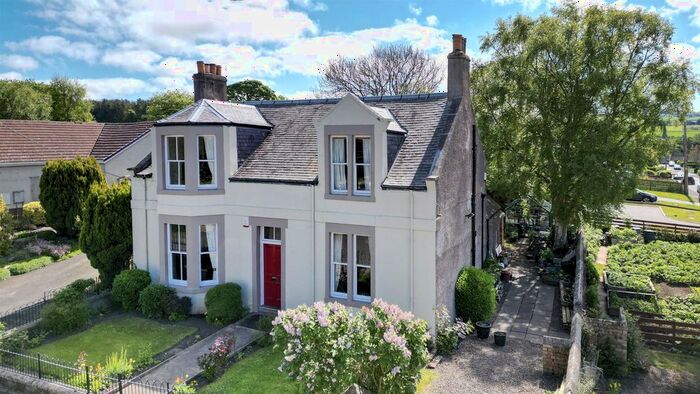 4 Bedroom Detached House For Sale In Glenlea, Tower Road, Ayton, TD14