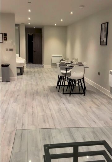 1 Bedroom Flat To Rent In No' Thames Valley, RG42