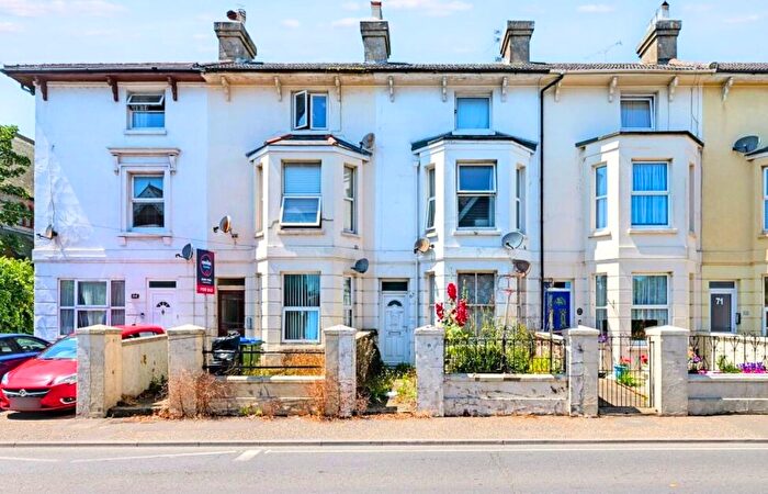 2 Bedroom Flat For Sale In A, Arundel Road, Littlehampton, West Sussex, BN17