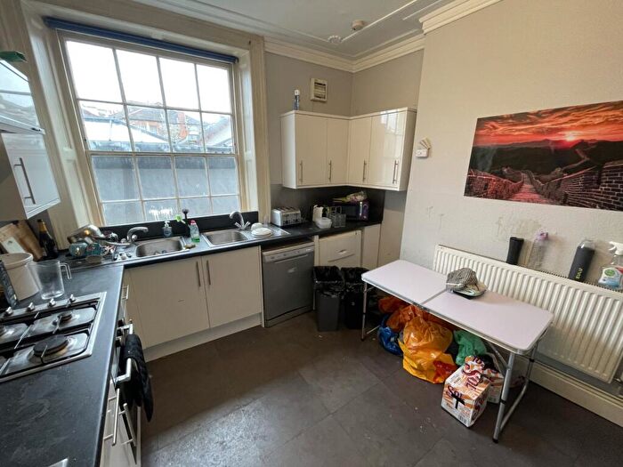 9 Bedroom Semi-Detached House To Rent In Whiteladies Road, Clifton, Bristol, BS8