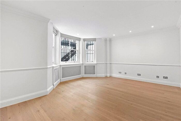 2 Bedroom Flat To Rent In Manson Place, London, SW7