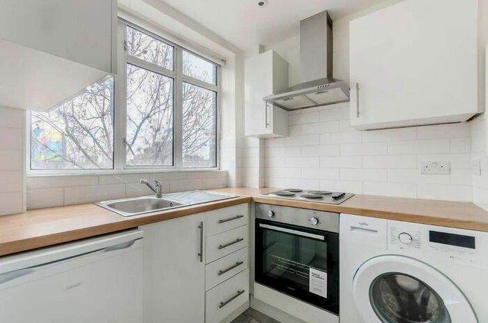 Studio To Rent In Euston Road, Fitzrovia, NW1