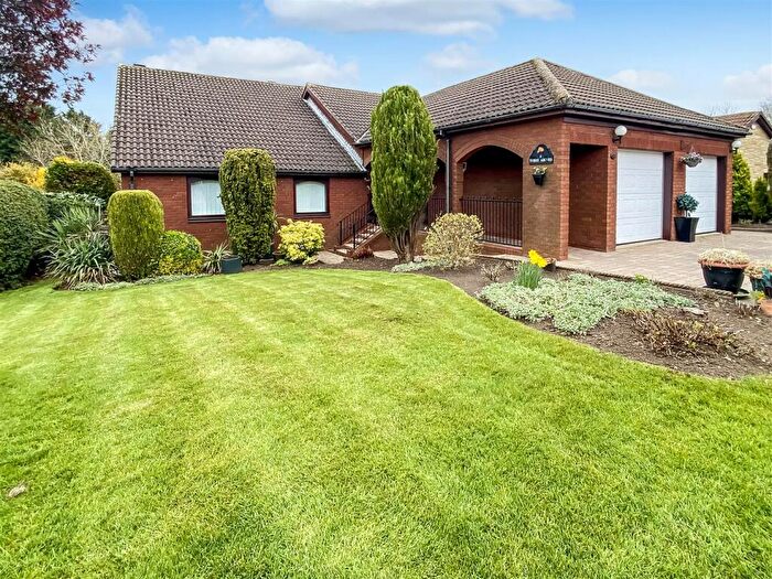 3 Bedroom Detached House For Sale In Stoneleigh Court, Woodham, DL5