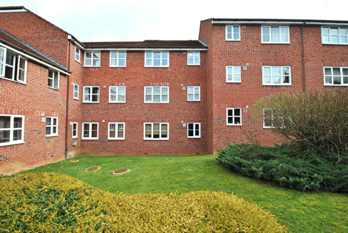 1 Bedroom Apartment To Rent In Marmet Avenue, Letchworth Garden City, SG6