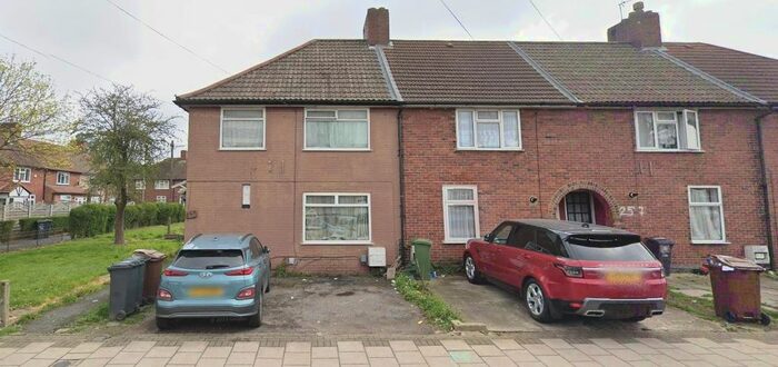 3 Bedroom Terraced House To Rent In Lodge Avenue, Dagenham, RM8