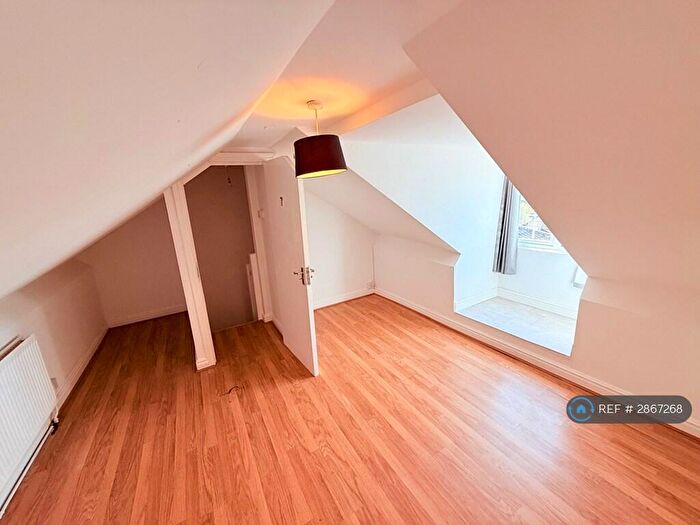 6 Bedroom Terraced House To Rent In Ashley Terrace, Bath, BA1