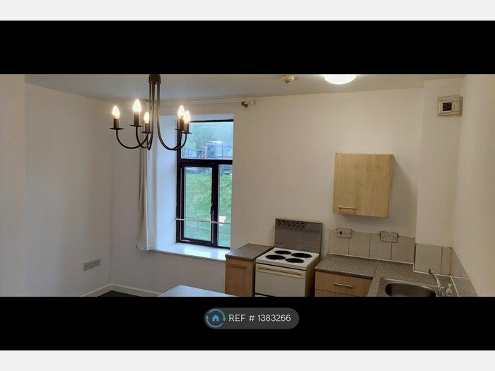 Studio To Rent In Cowpe View Apartments, Rossendale, BB4