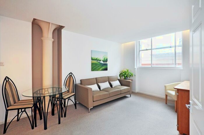 1 Bedroom Flat To Rent In Friar Street London, EC4V
