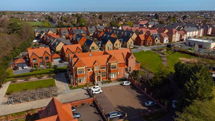 1 Bedroom Apartment For Sale In Gables Close (off Thorpe Road), Peterborough, PE3