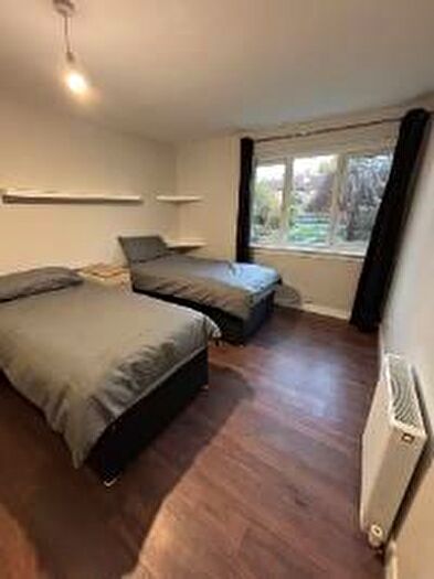 2 Bedroom Flat To Rent In Gracemount Avenue, Gracemount, Edinburgh, EH16