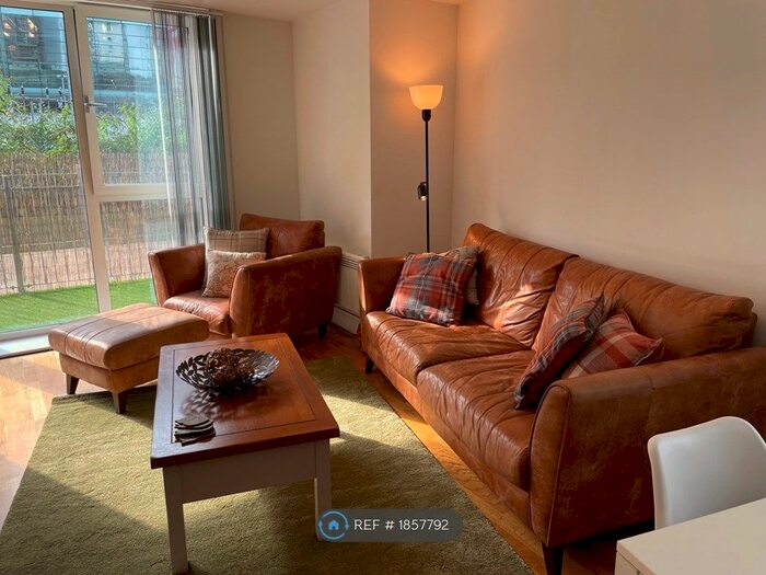 2 Bedroom Flat To Rent In Drayton Park, London, N5