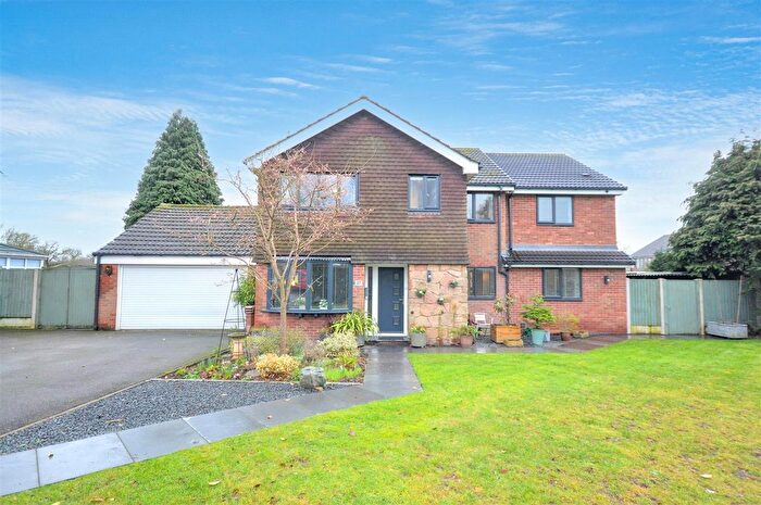 5 Bedroom Detached House For Sale In Fairbanks Walk, Swynnerton, Stone, ST15