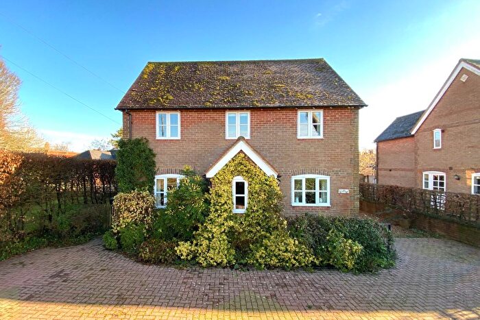 4 Bedroom Detached House For Sale In Back Lane, Great Bedwyn, Marlborough, SN8