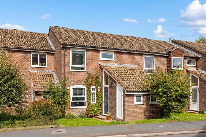 3 Bedroom Terraced House For Sale In Swan Close, Storrington, RH20