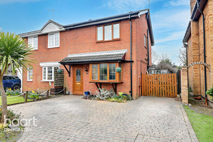 3 Bedroom Semi-Detached House For Sale In Challenger Drive, Sprotbrough, Doncaster, DN5