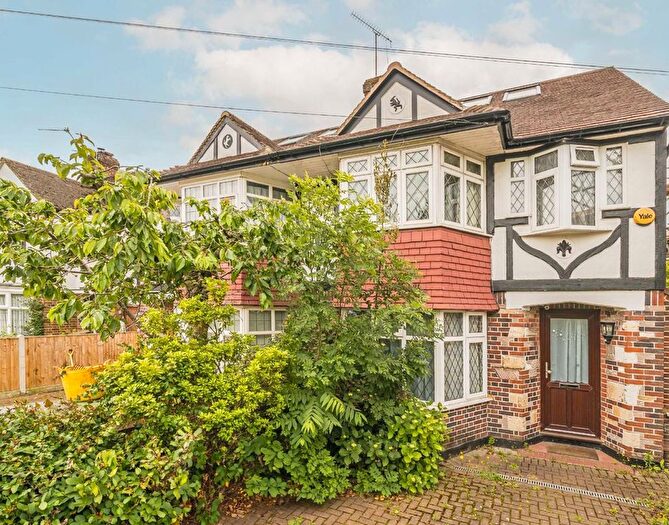 5 Bedroom Property To Rent In Tudor Drive, Kingston Upon Thames, KT2