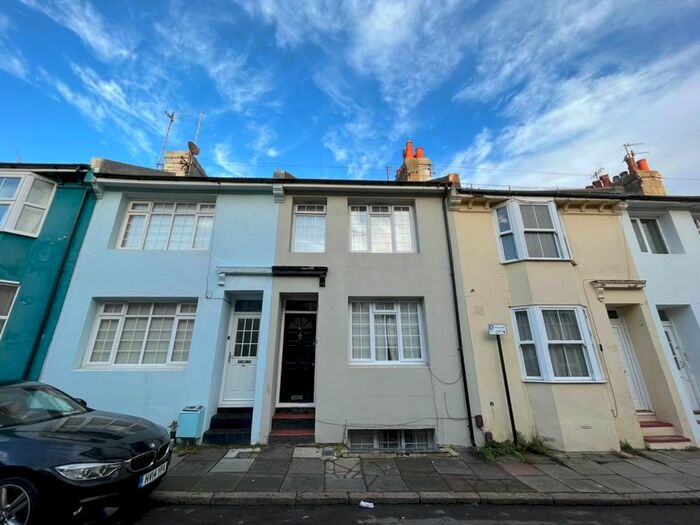 4 Bedroom Terraced House To Rent In St. Pauls Street, Brighton, BN2