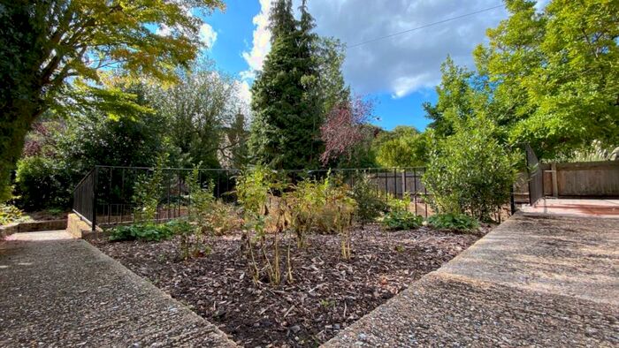 6 Bedroom House To Rent In St Stephens Hill, Canterbury Ref -, CT2