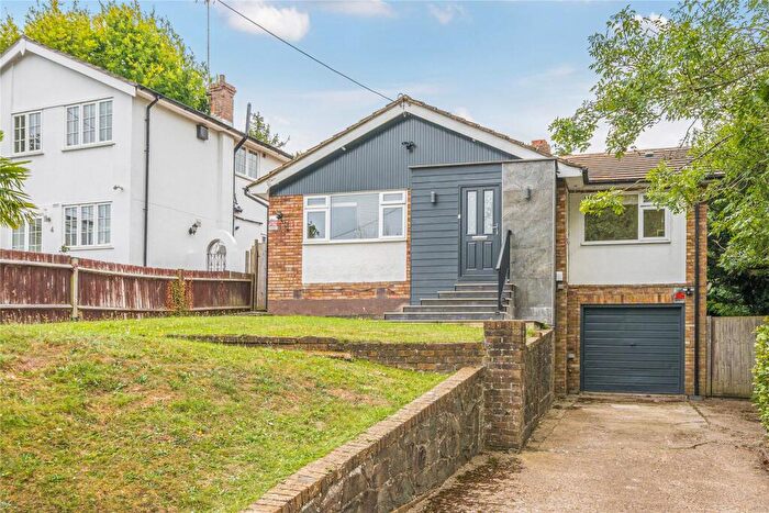 4 Bedroom Detached House For Sale In Warren Road, Orpington, BR6