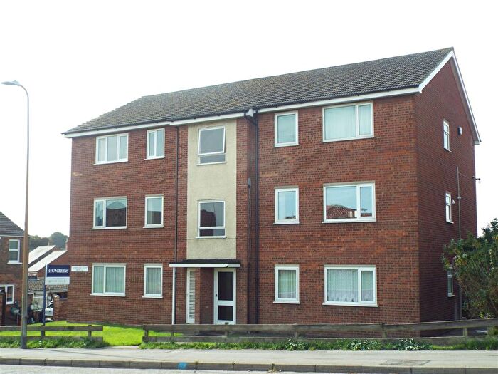 2 Bedroom Flat To Rent In Newbridge Court, Louth, LN11