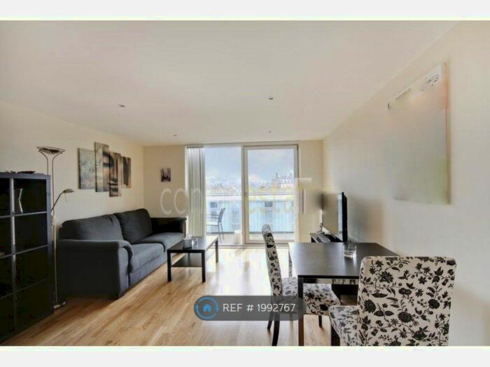 1 Bedroom Flat To Rent In Torrent Lodge, London, SE10